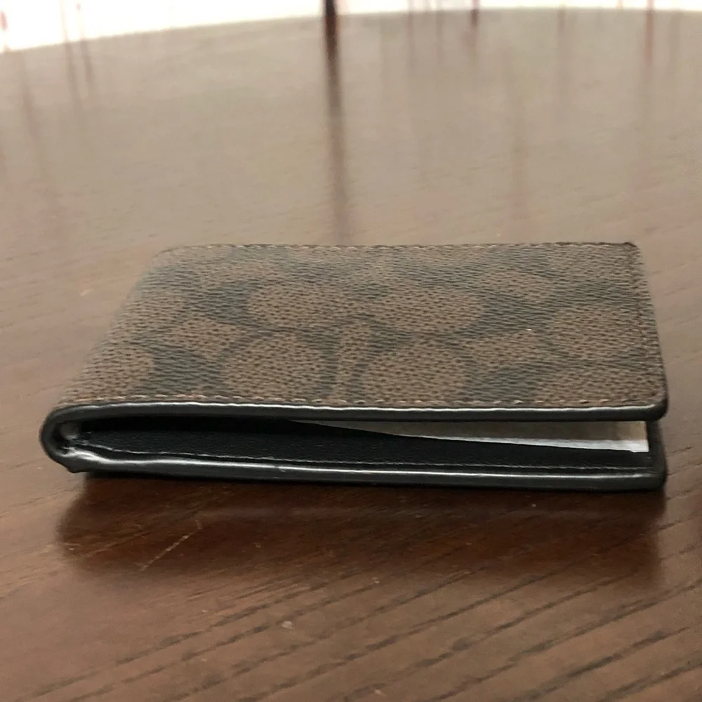 Coach compact Bifold Men's Brown Leather & coated Wallet nwt